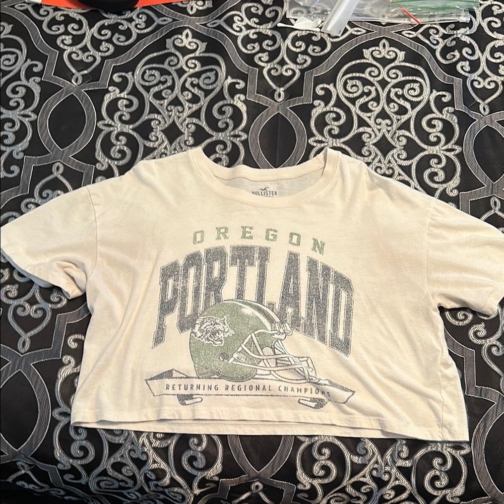 Hollister Cream and Green Crop Top Casual Style